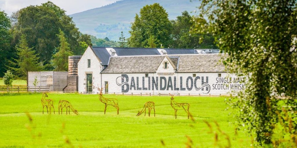 Ballindalloch Distillery Castle Estate, Tours available